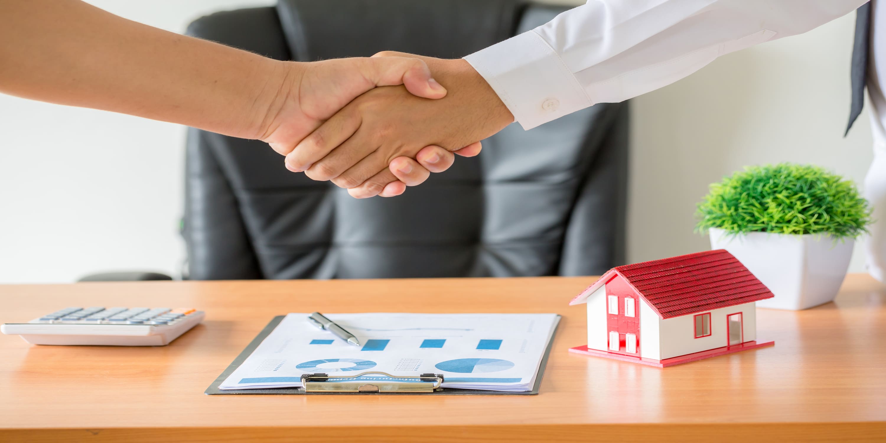 property sale agreement between buyer and seller