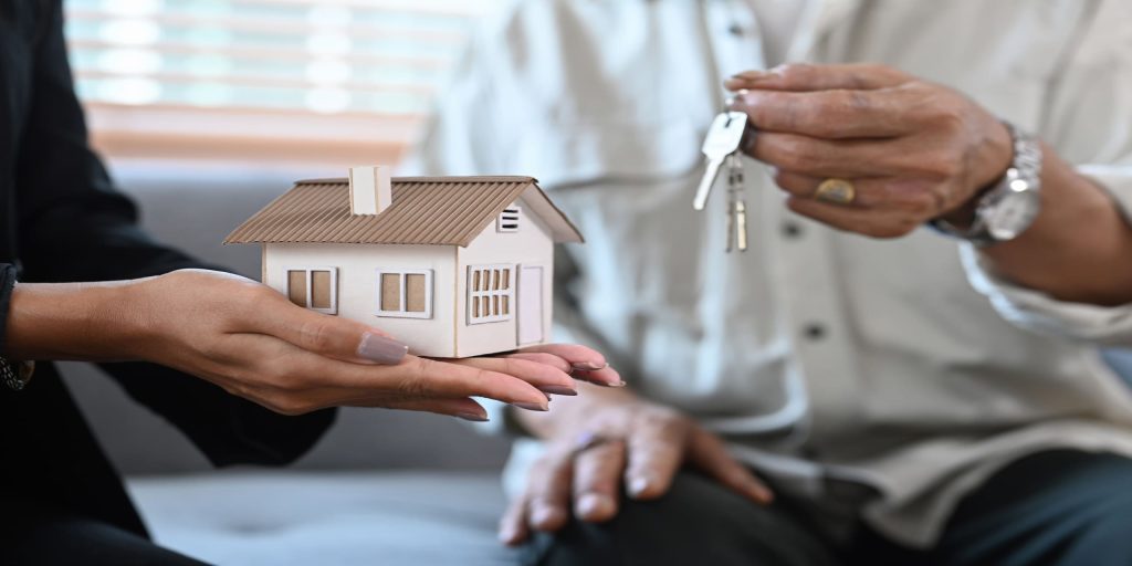 Buying and selling in Dubai